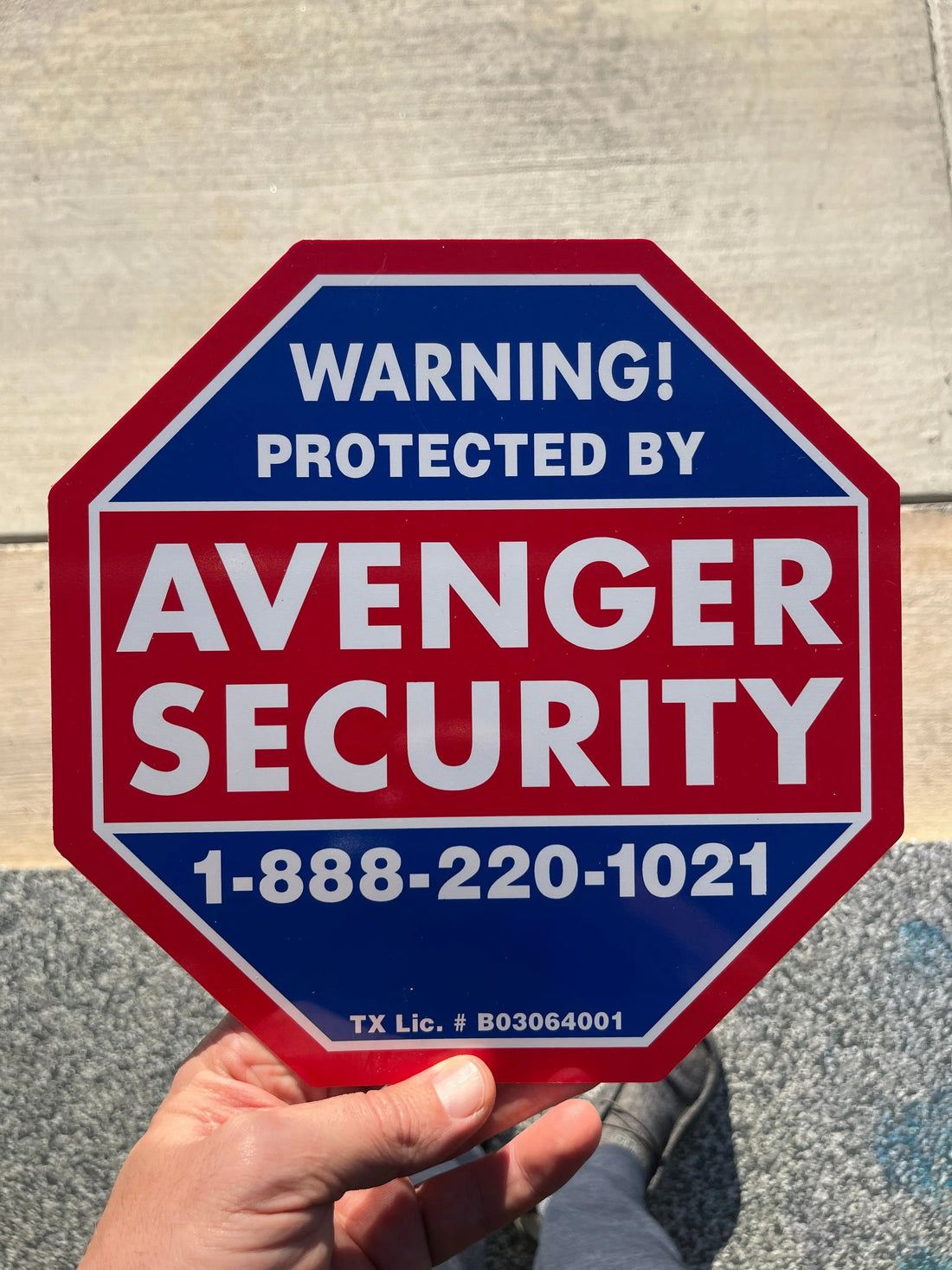 Austin emergency operations team reviewing incident protocols with AHJ officials and a city map on screen.